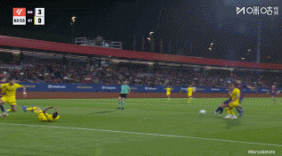 在巴萨主场 在巴萨主场