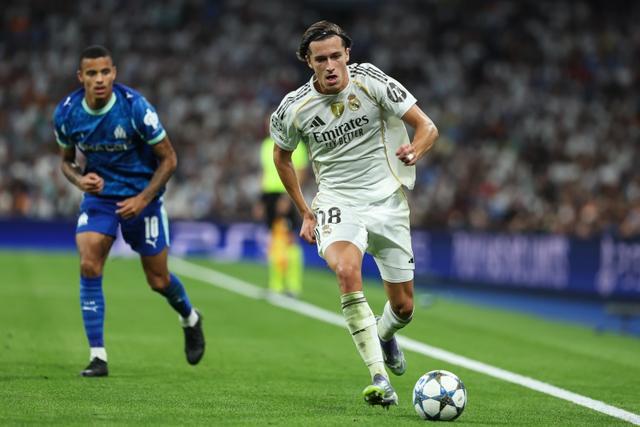 但在杯赛决, 赞誉的门迪 但在杯赛决, 赞誉的门迪