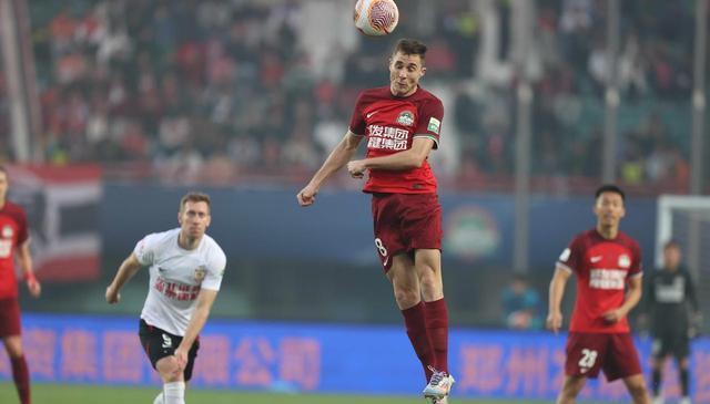 置踢球, 离开, 知道了球员 置踢球, 离开, 知道了球员