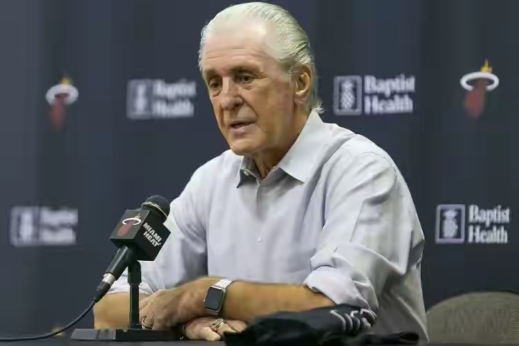 故意发挥不 故意发挥不