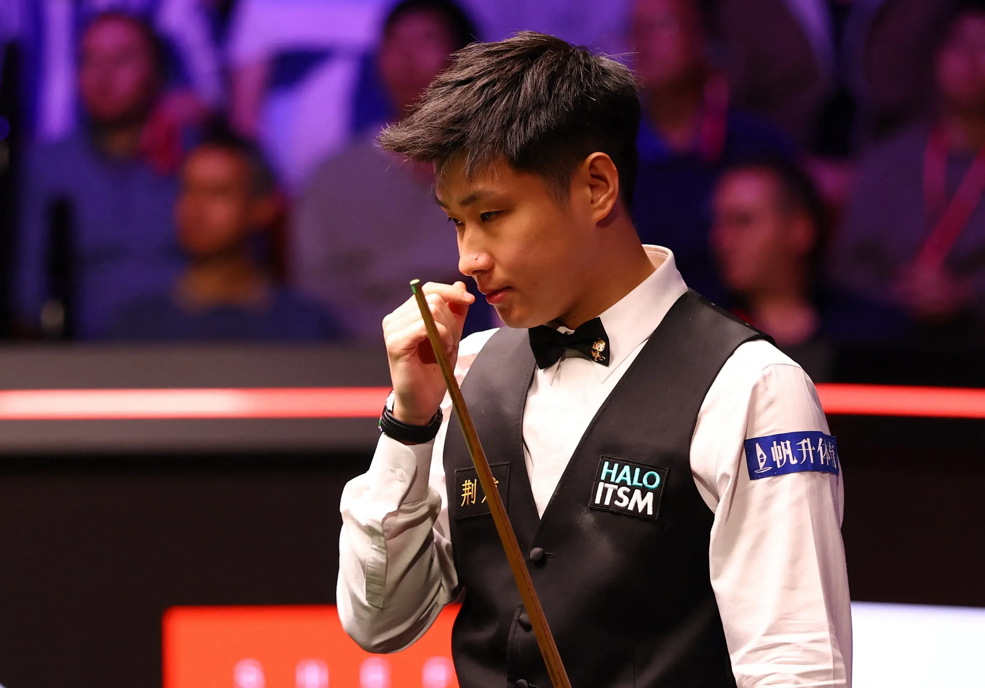 他是一位非 他是一位非