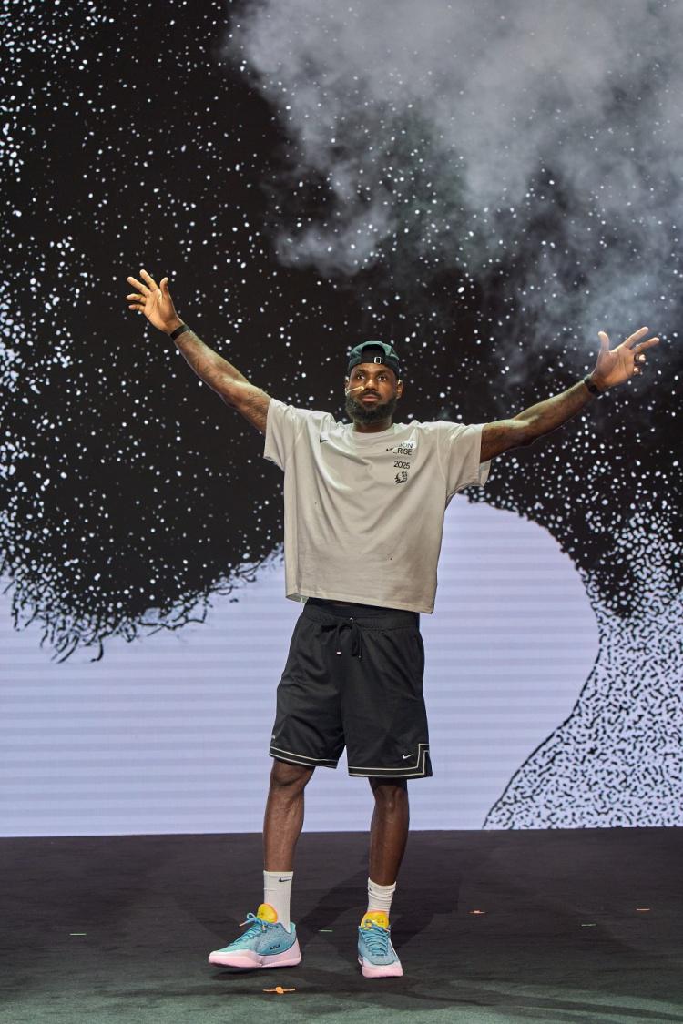 回到这里 回到这里