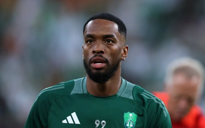 几家英超俱, 对托尼一直, 月到